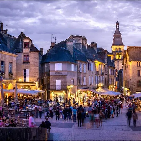 La Maison D'Elise Sarlat-la-Caneda Exterior photo